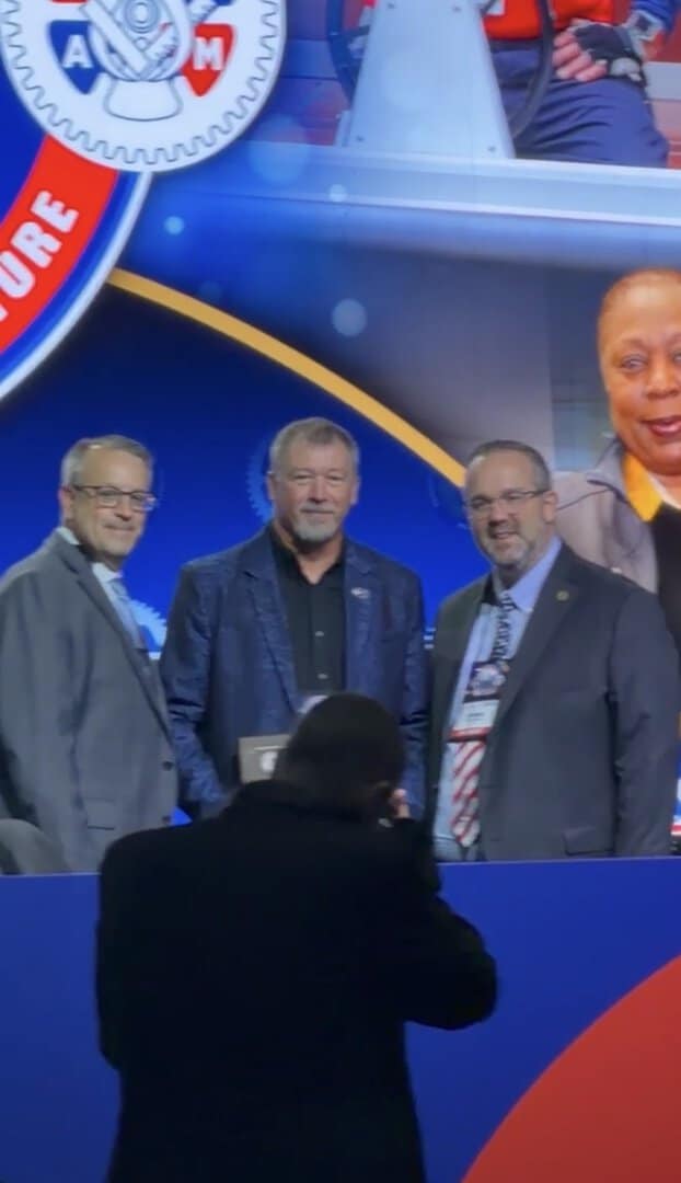 Local Recognized for MNPL Contributions at 37th National Convention 2 Accepting the Award